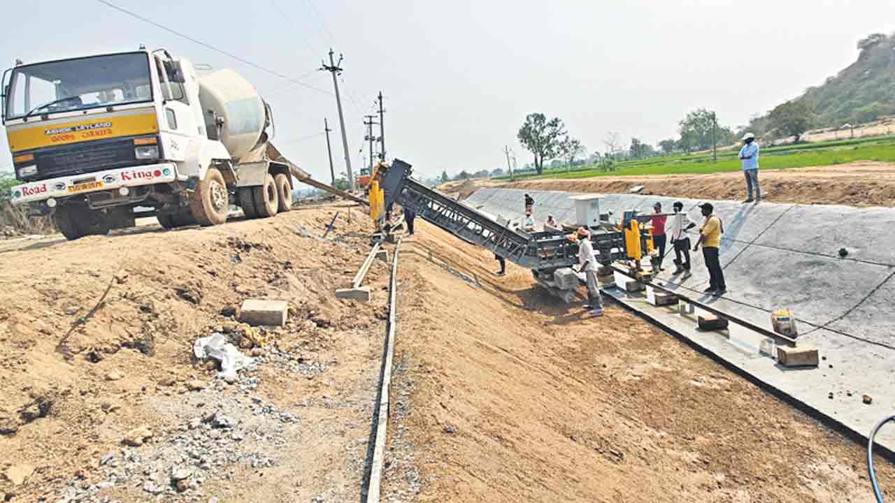 చివరి ఆయకట్టుకూ నీరు