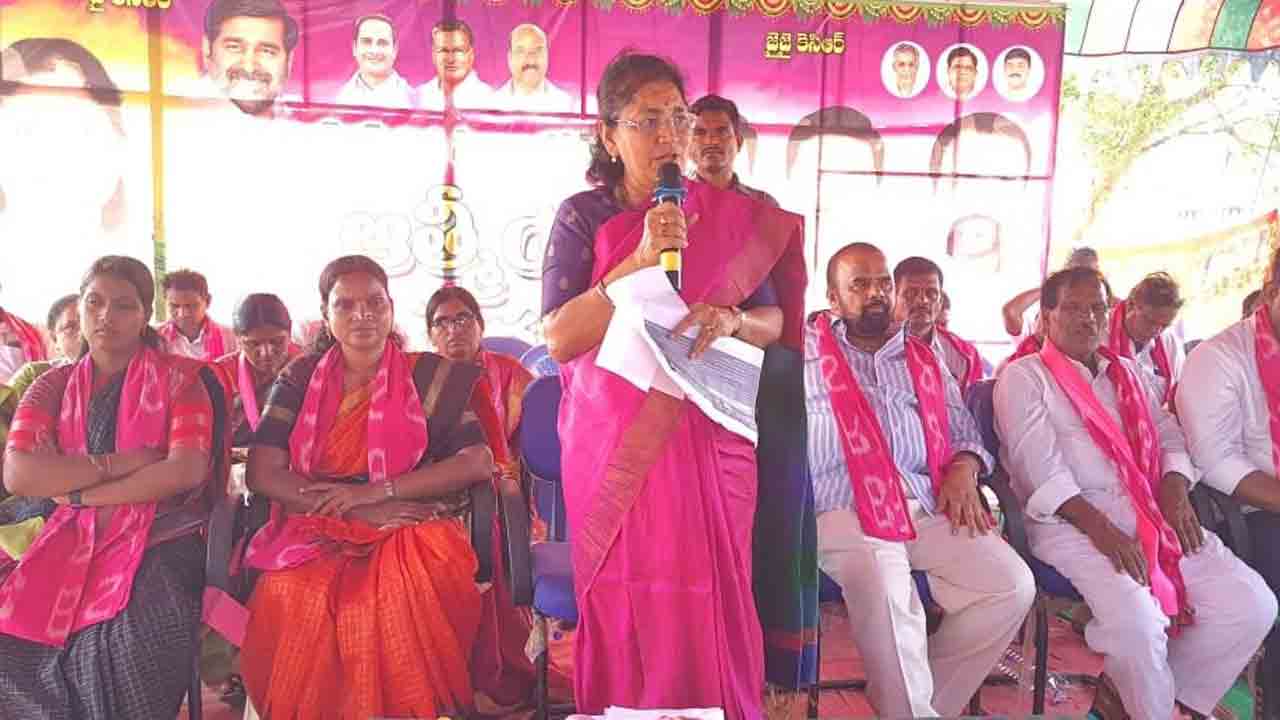 దేశానికి బువ్వ పెట్టే స్థాయిలో తెలంగాణ