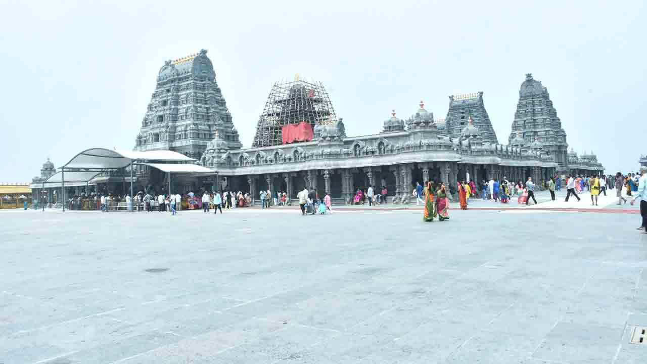 Yadadri4
