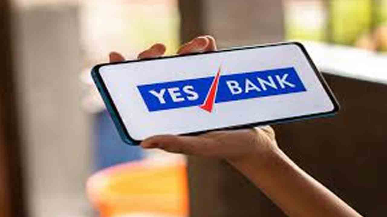 యెస్‌ బ్యాంక్‌కు ఎన్‌పీఏల సెగ