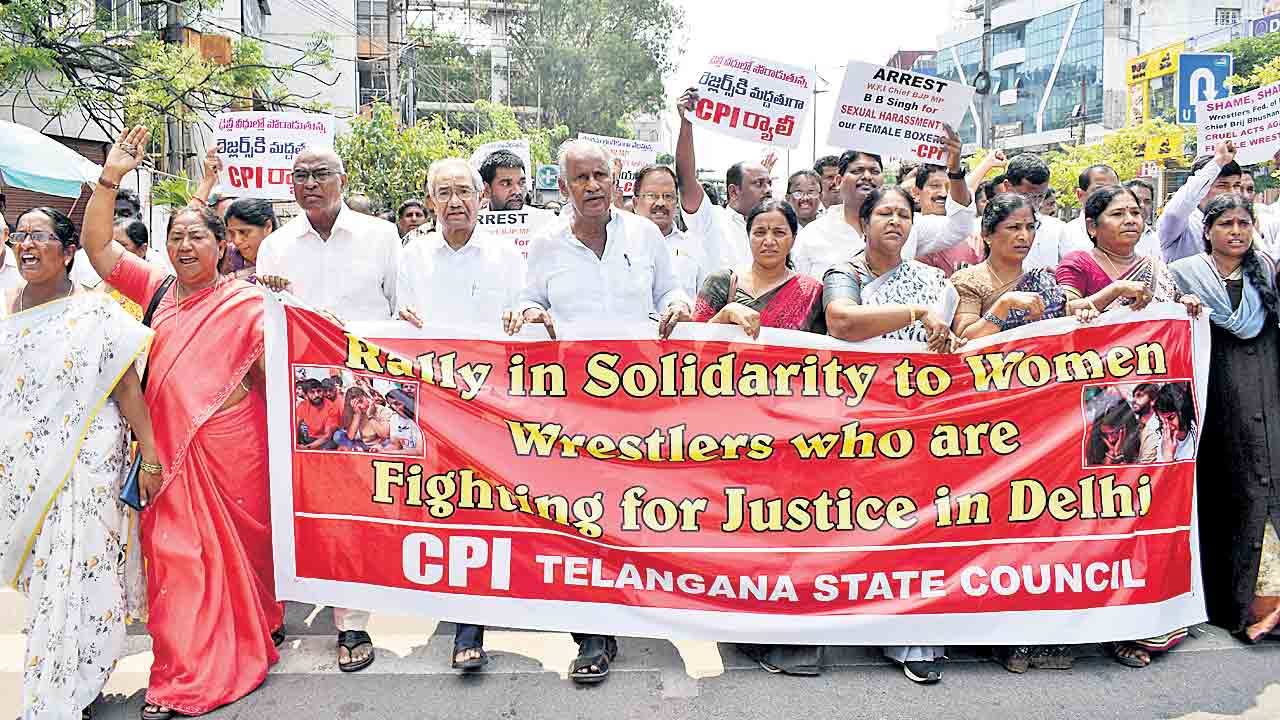 మనుధర్మం కోసం బీజేపీ కుట్ర