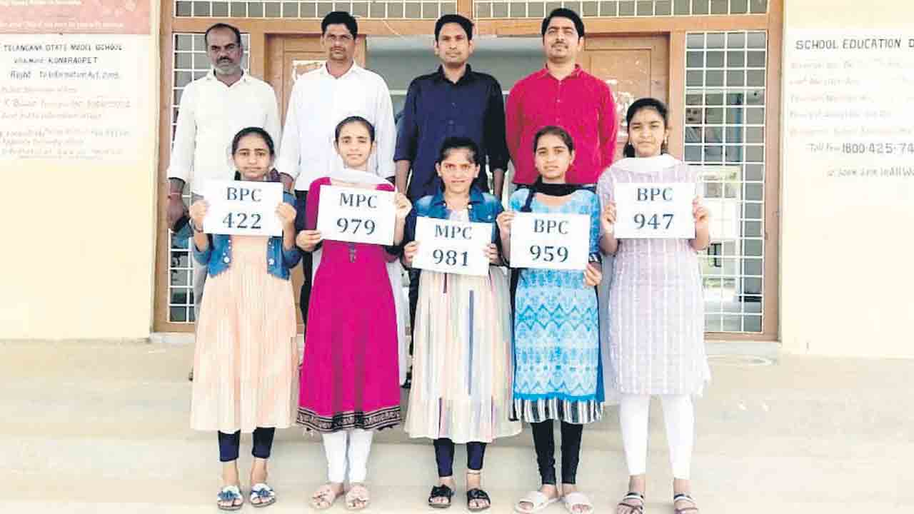 బాలికలదే పైచేయి..