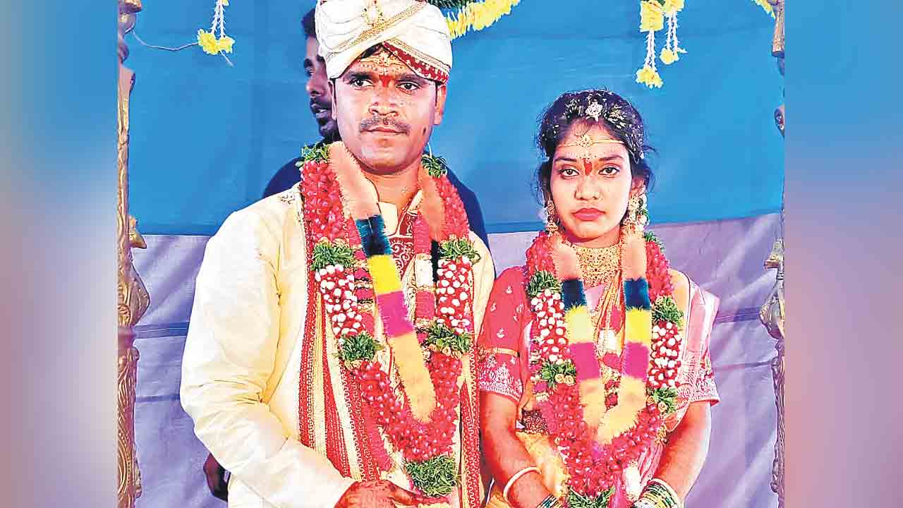 అనాథను పెండ్లాడిన యువకుడు