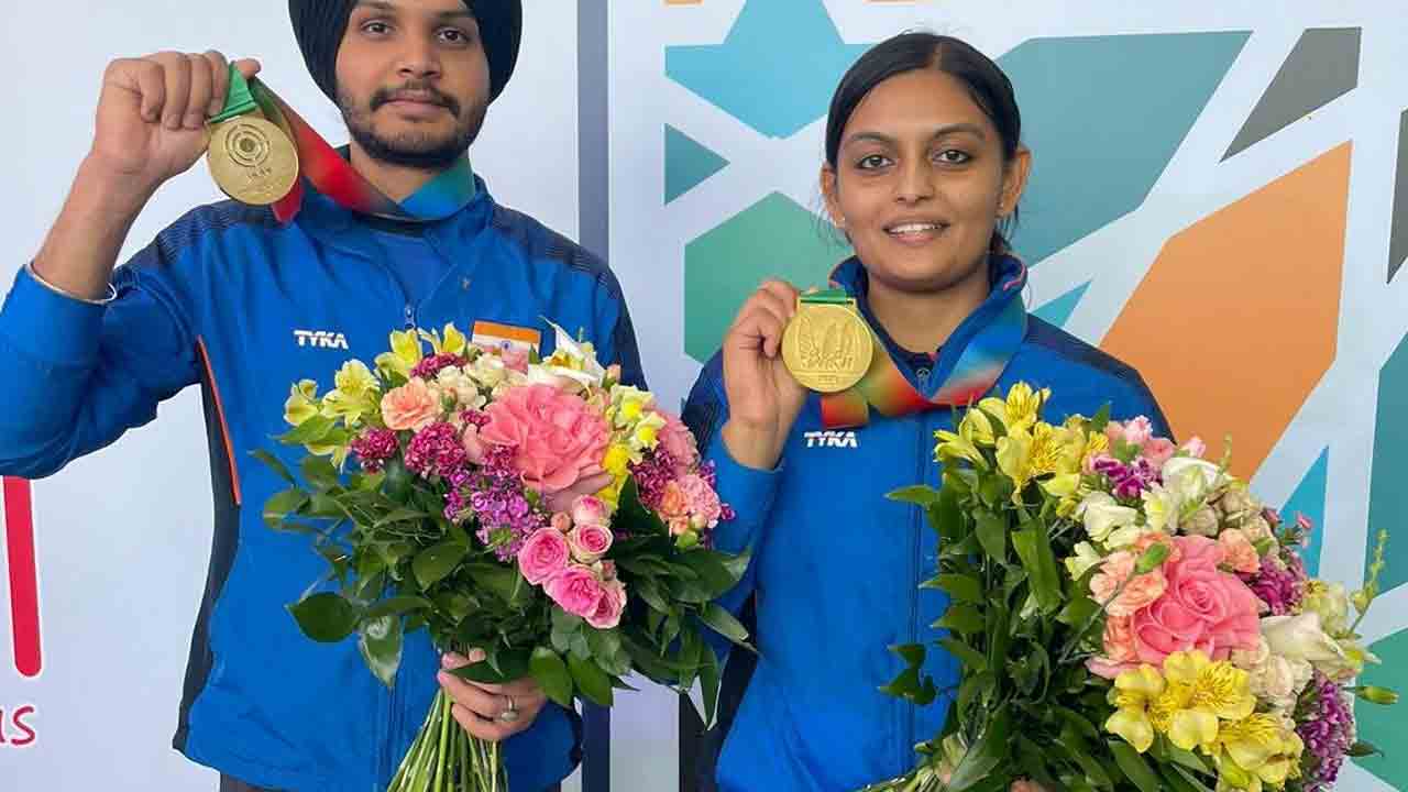 భారత్‌కు రెండు రజతాలు