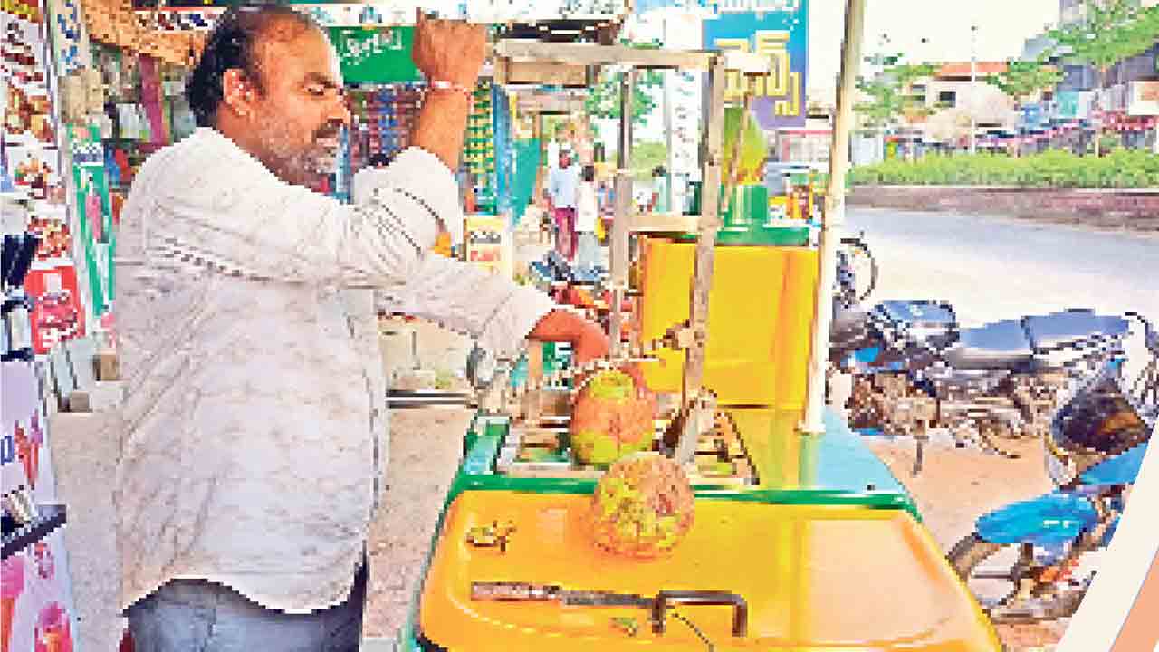 చిటికెలో కటింగ్.. సర్వ్కూలింగ్