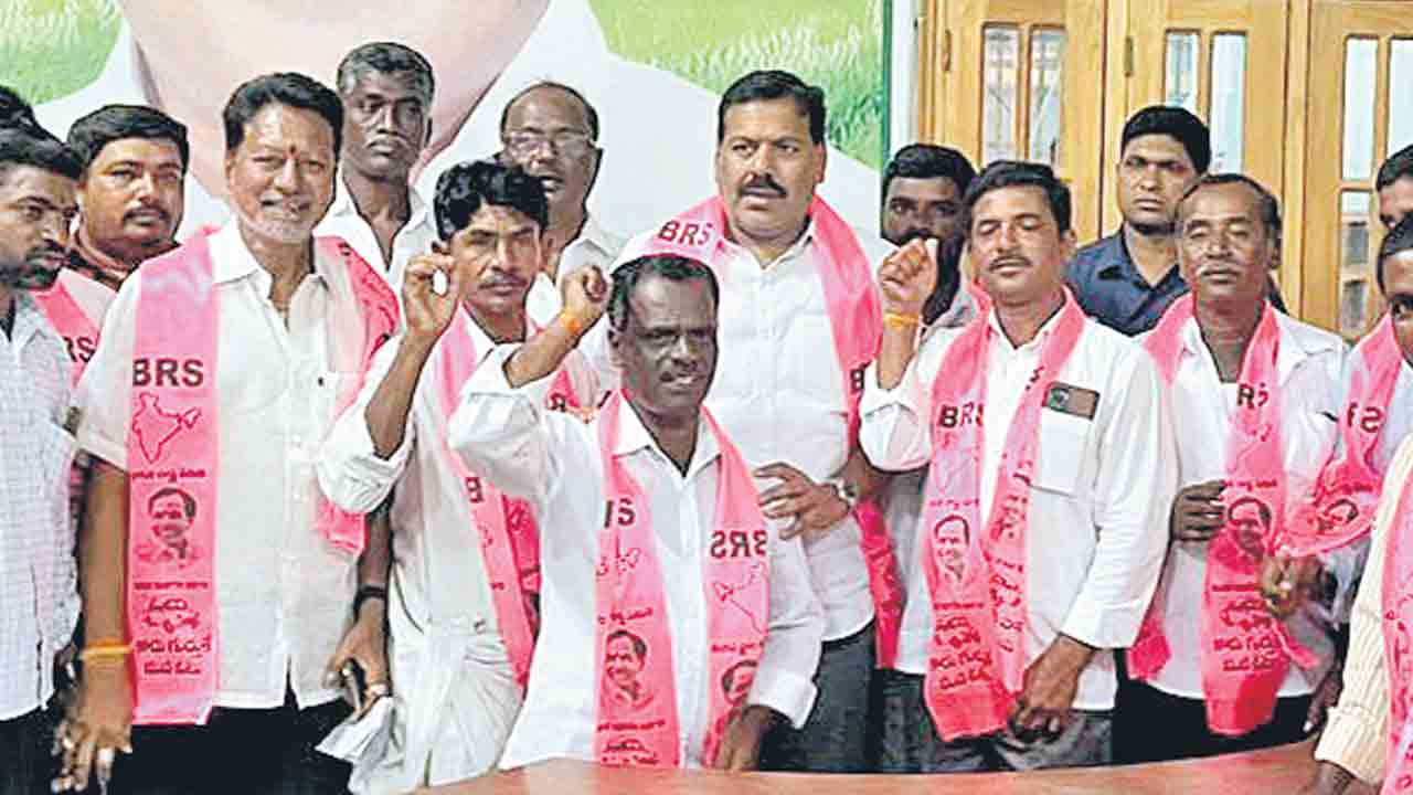 బీఆర్‌ఎస్‌లో చేరికలు