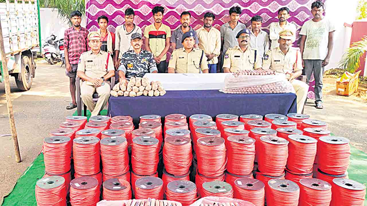 మావోయిస్టుల భారీ వ్యూహం భగ్నం