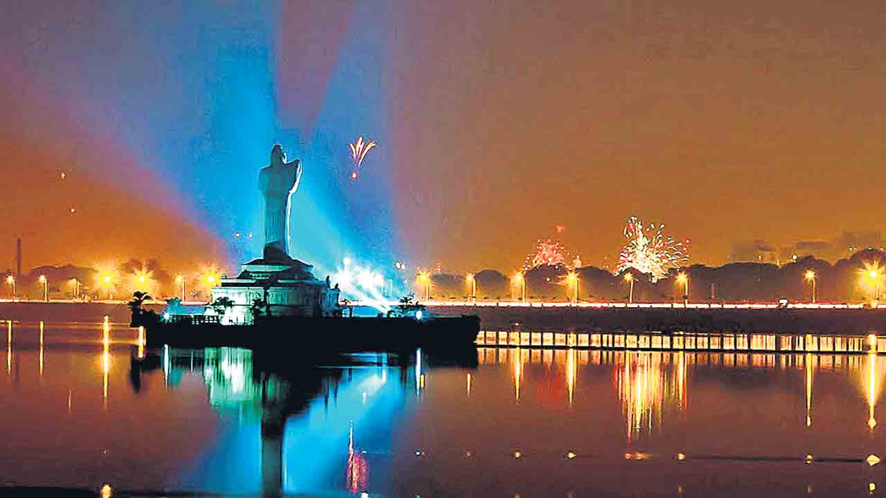 సరికొత్తగా జంట నగరాల వారధి