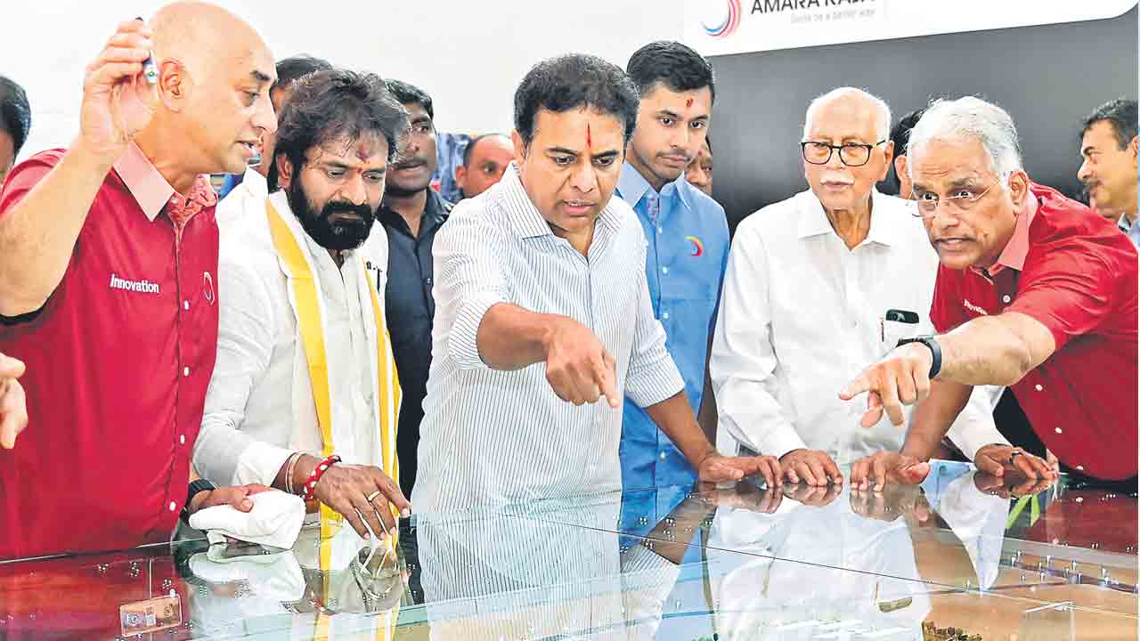 Amara raja |  బ్యాటరీ కింగ్‌ అమర రాజా.. తెలంగాణలో గిగా ఫ్యాక్టరీతో దేశీయ పరిశ్రమ మరింత బలోపేతం