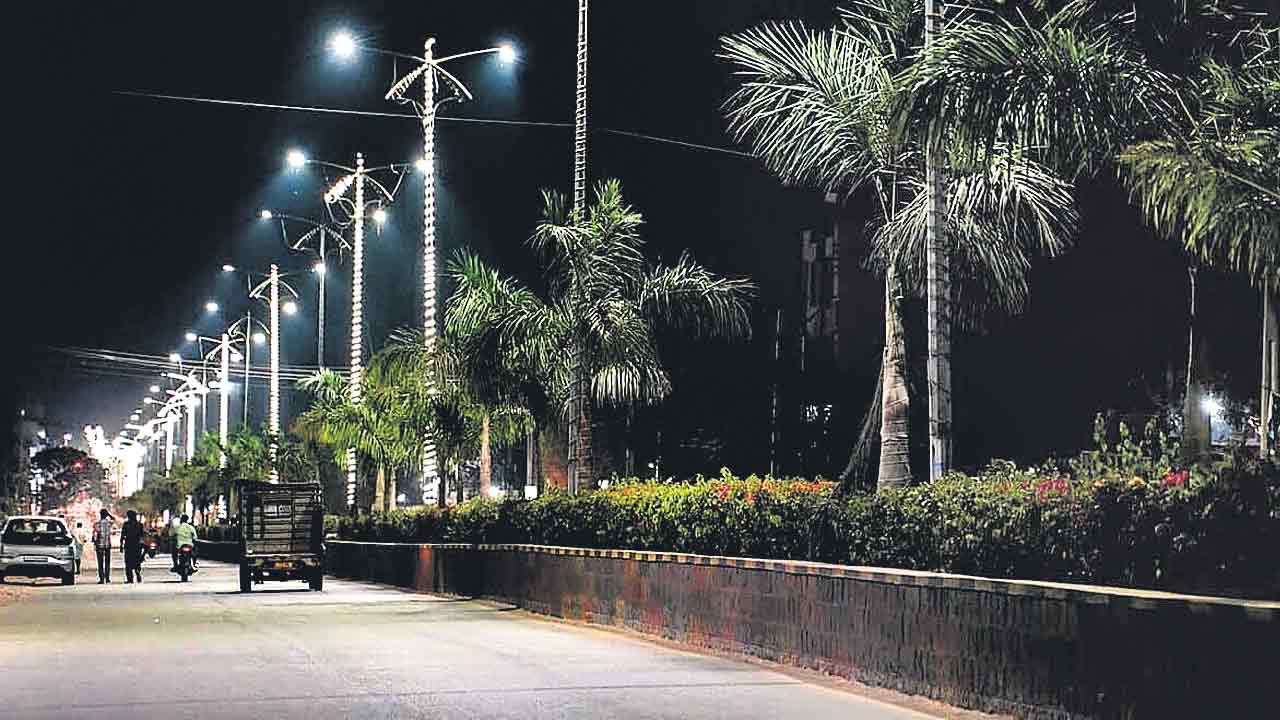 ఎల్‌ఈడీ…ఖర్చు తగ్గి