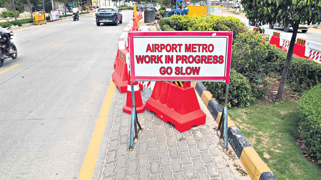 ఎయిర్‌పోర్టు మెట్రో.. ట్రాఫిక్‌ సర్వే