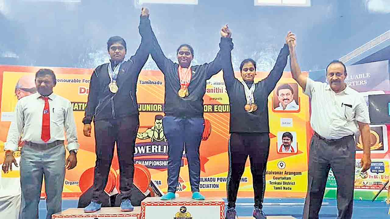 సత్తాచాటిన వైష్ణవి