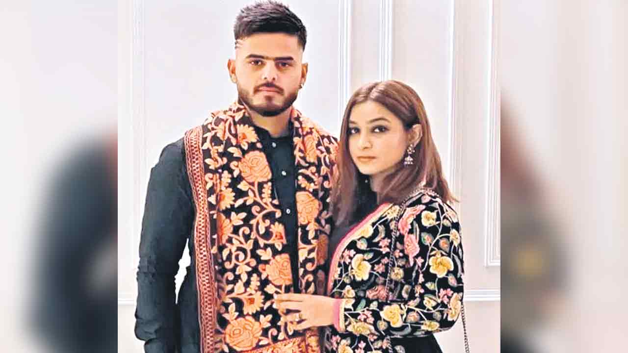 Nithish Rana |  కోల్‌కతా నైట్‌రైడర్స్‌ కెప్టెన్‌ నితీశ్‌ రాణా భార్యకు వేధింపులు