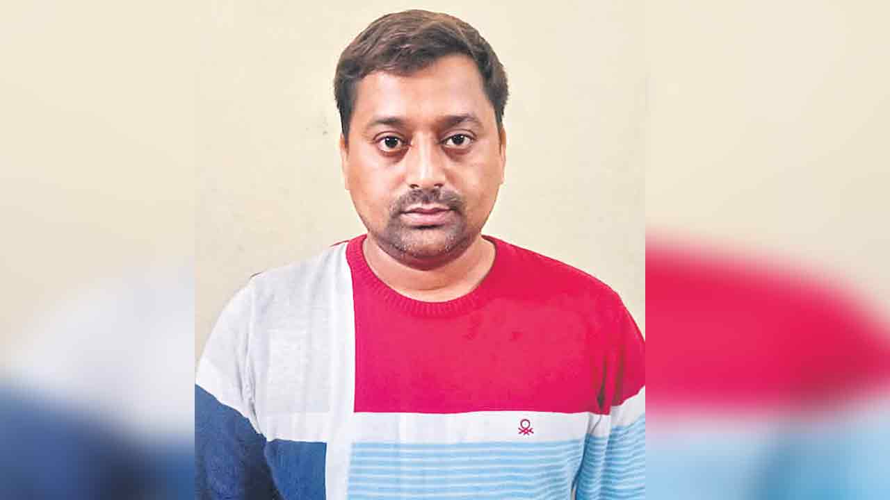 BJP Chakradhar Goud | 22 వేల మందిని ముంచిన చక్రధర్‌గౌడ్‌.. డాటా ఎంట్రీ జాబ్‌ల పేరుతో రూ.10 కోట్ల మోసం