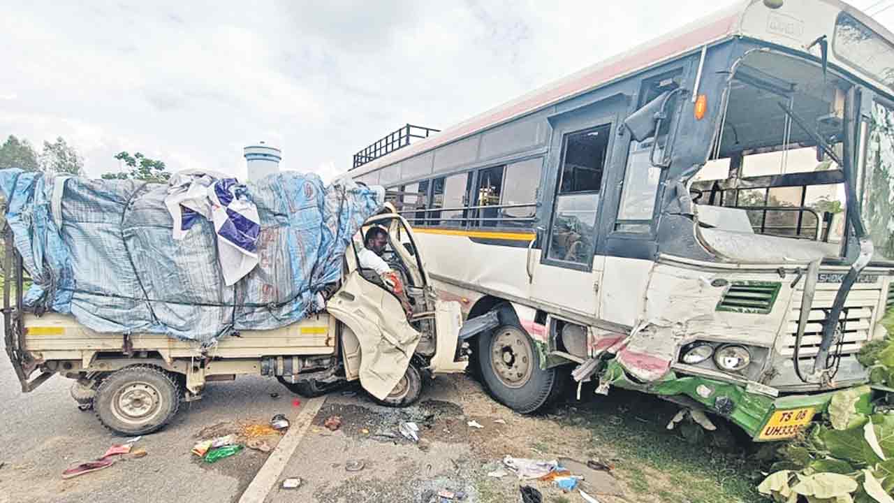దైవ దర్శనానికి వెళ్లి.. తిరిగిరాని లోకాలకు..