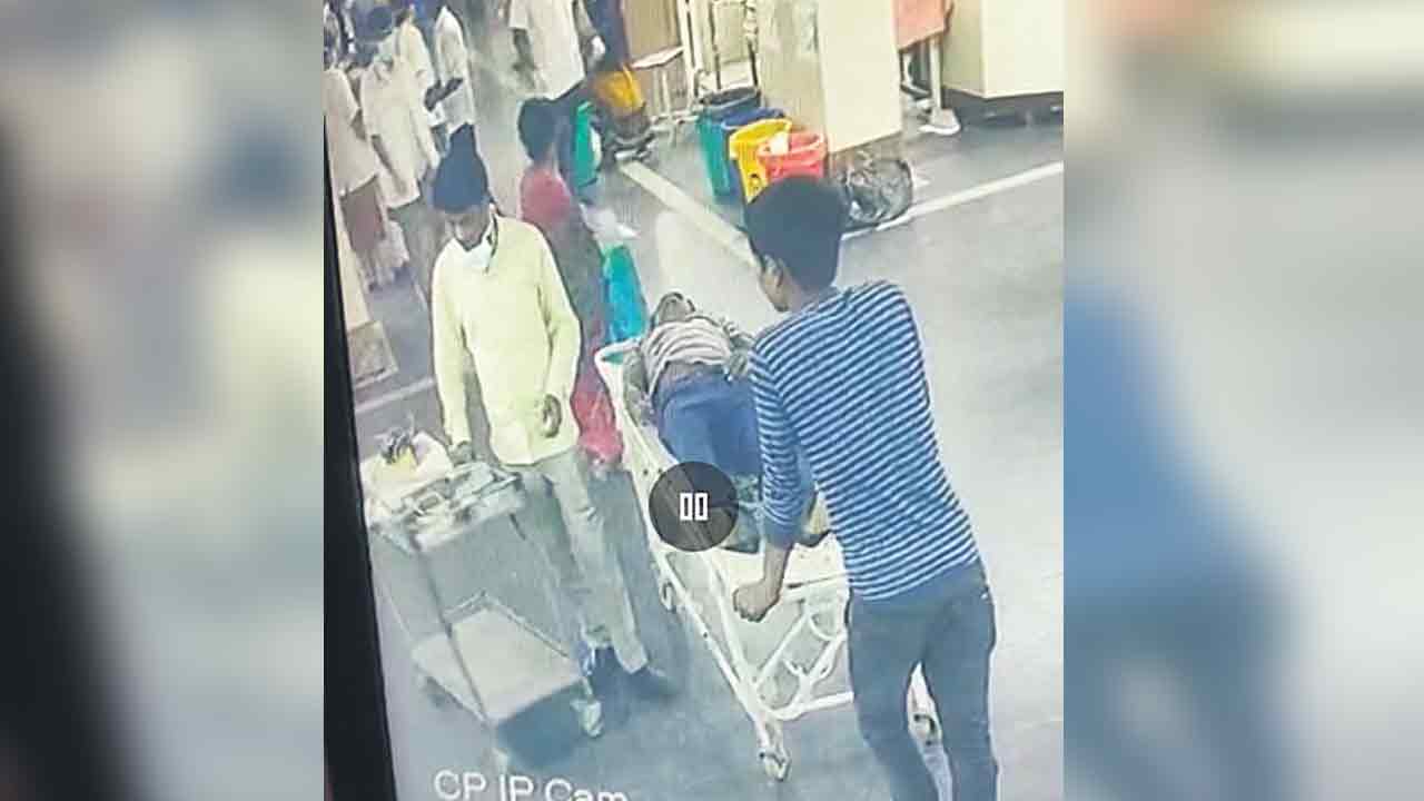 మృతదేహాన్ని తీసుకువచ్చి.. గాంధీలో వదిలేసి..!