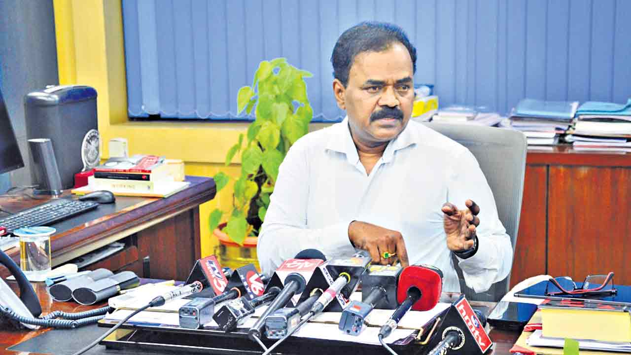 దాడి బాధాకరం