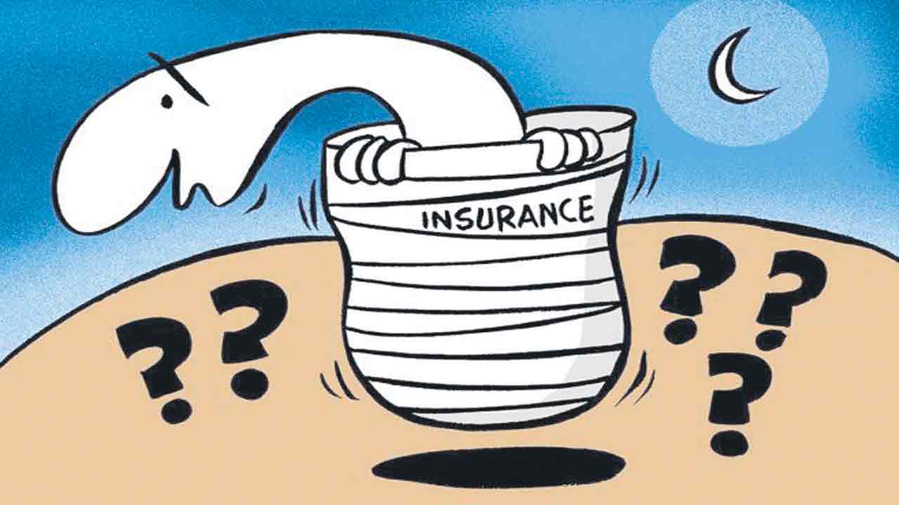 LIC |  ఎల్‌ఐసీకి కేంద్రం దెబ్బ.. భారీగా తగ్గిన కొత్త ప్రీమియం వసూళ్లు