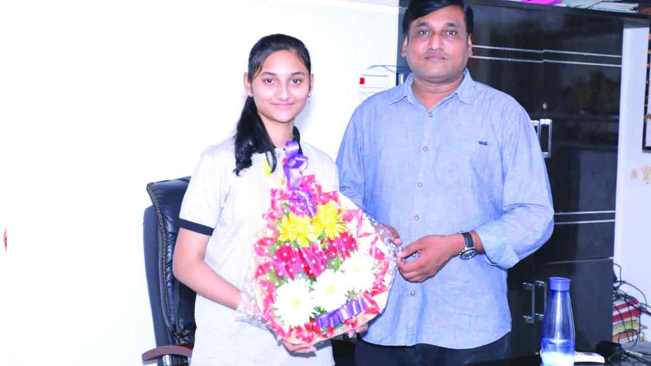 రాష్ట్రంలో అత్యధిక మార్కులతో రెజోనెన్స్ హవా