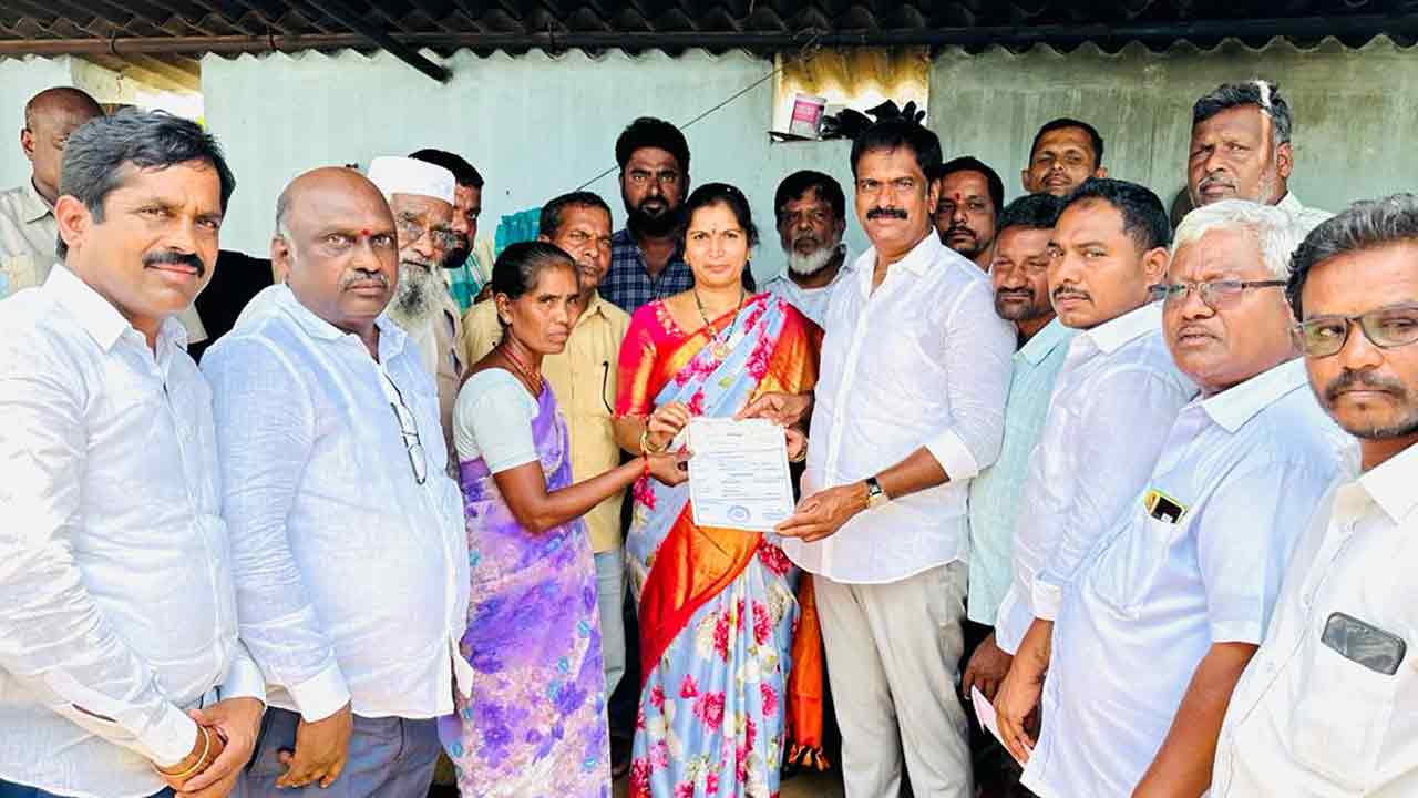 సంక్షేమ పథకాలు దేశానికే ఆదర్శం