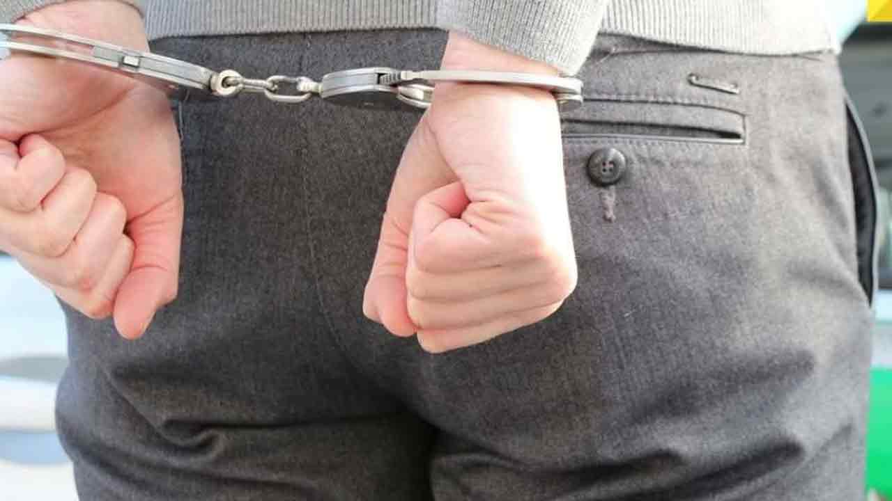 మహిళా ఐఏఎస్‌ అధికారిపై వేధింపులు