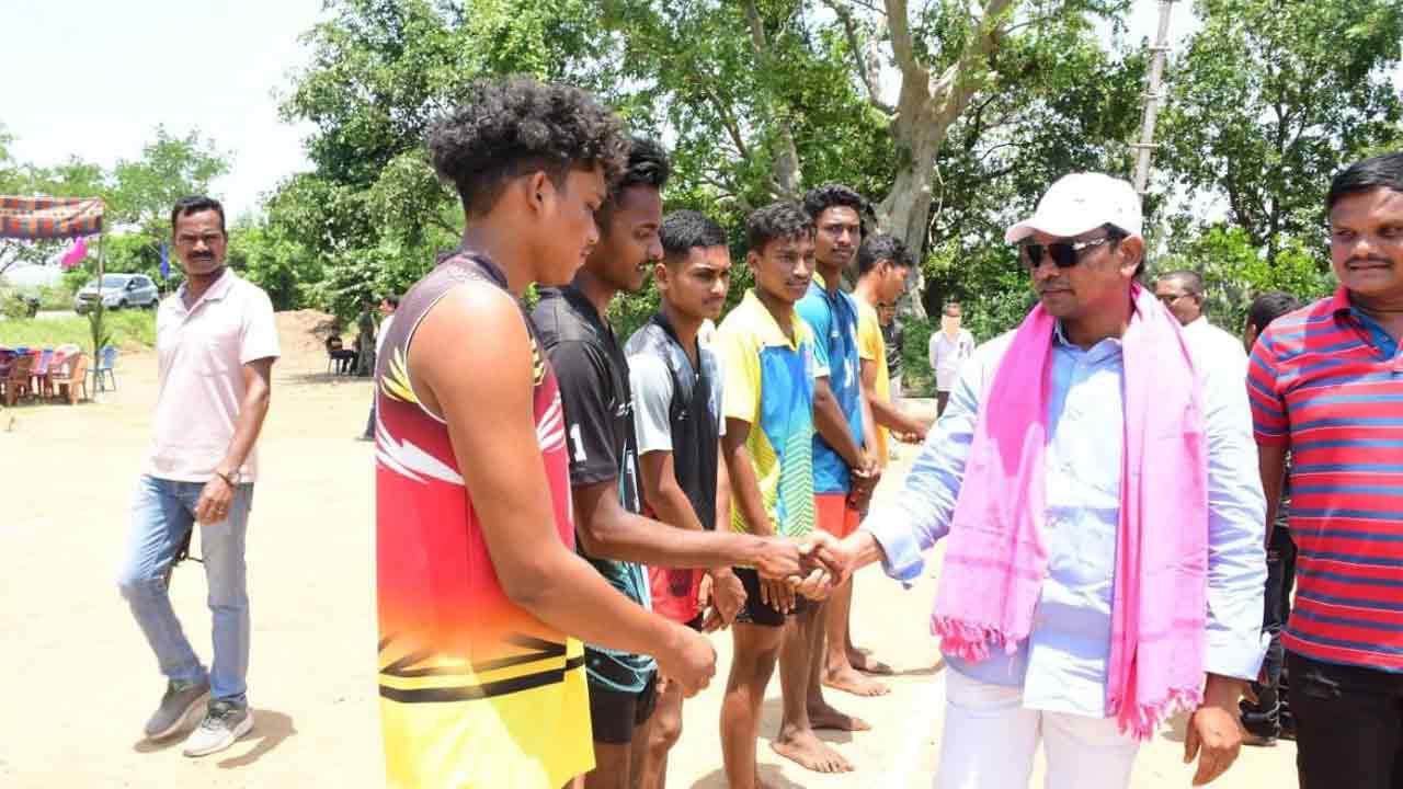 క్రీడాకారులకు ప్రభుత్వ ప్రోత్సాహం