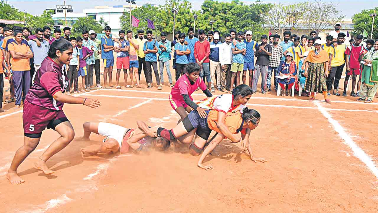 సీఎం కప్‌ సందడి