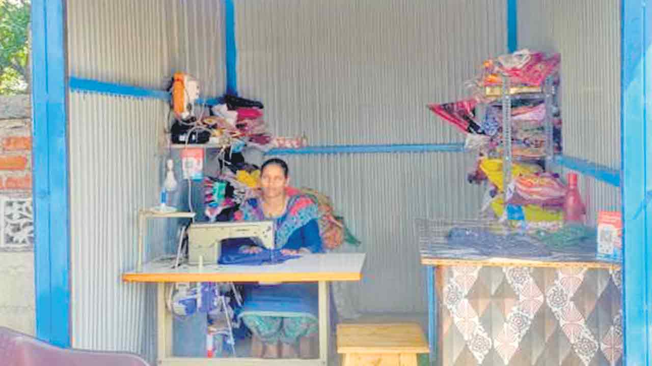 స్త్రీ నిధి.. ఉపాధికి పెన్నిధి