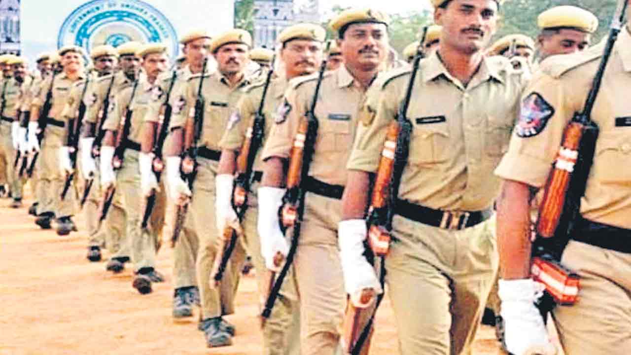 పోలీసు ఉద్యోగాలకు 84% అభ్యర్థుల అర్హత