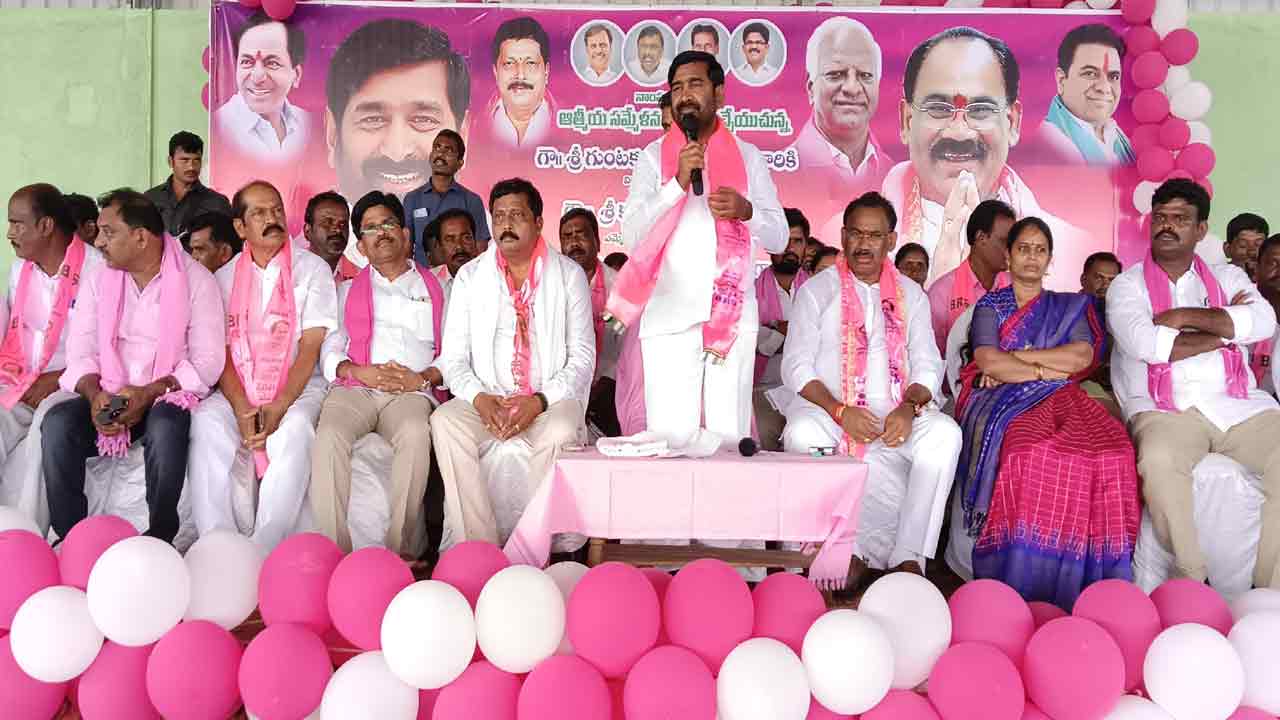 ప్రజాక్షేత్రంలో కాంగ్రెస్‌, బీజేపీ ఫెయిల్‌