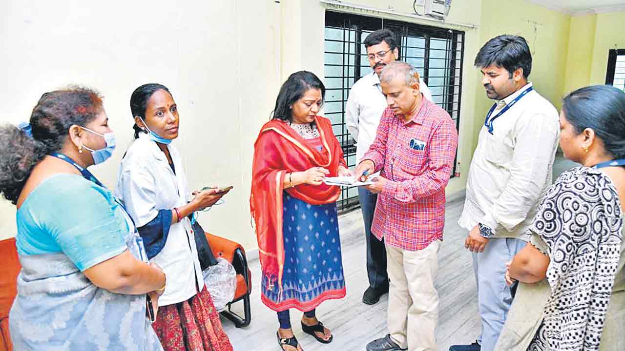 సమస్యల సత్వర పరిష్కారానికి వార్డు పాలన