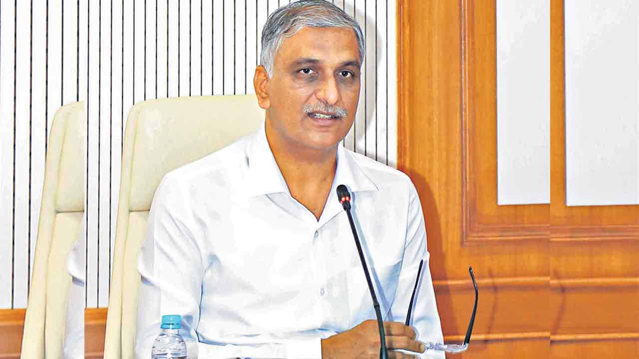 Minister Harish rao |  8 అంతస్థులు 2 వేల పడకలు.. నిమ్స్‌లో కొత్త భవనానికి త్వరలో సీఎం కేసీఆర్‌ శంకుస్థాపన: మంత్రి హరీశ్‌రావు
