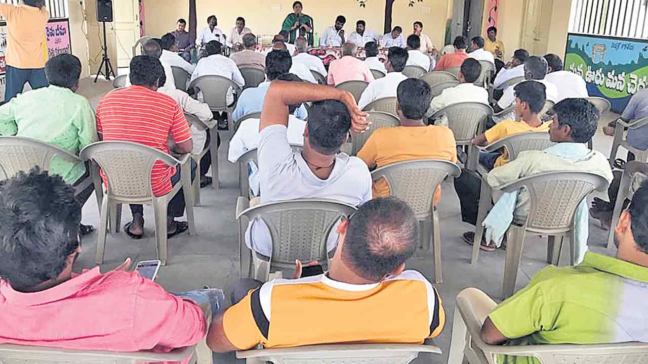 రైతుల శిక్షణకు రైతు వేదికలు