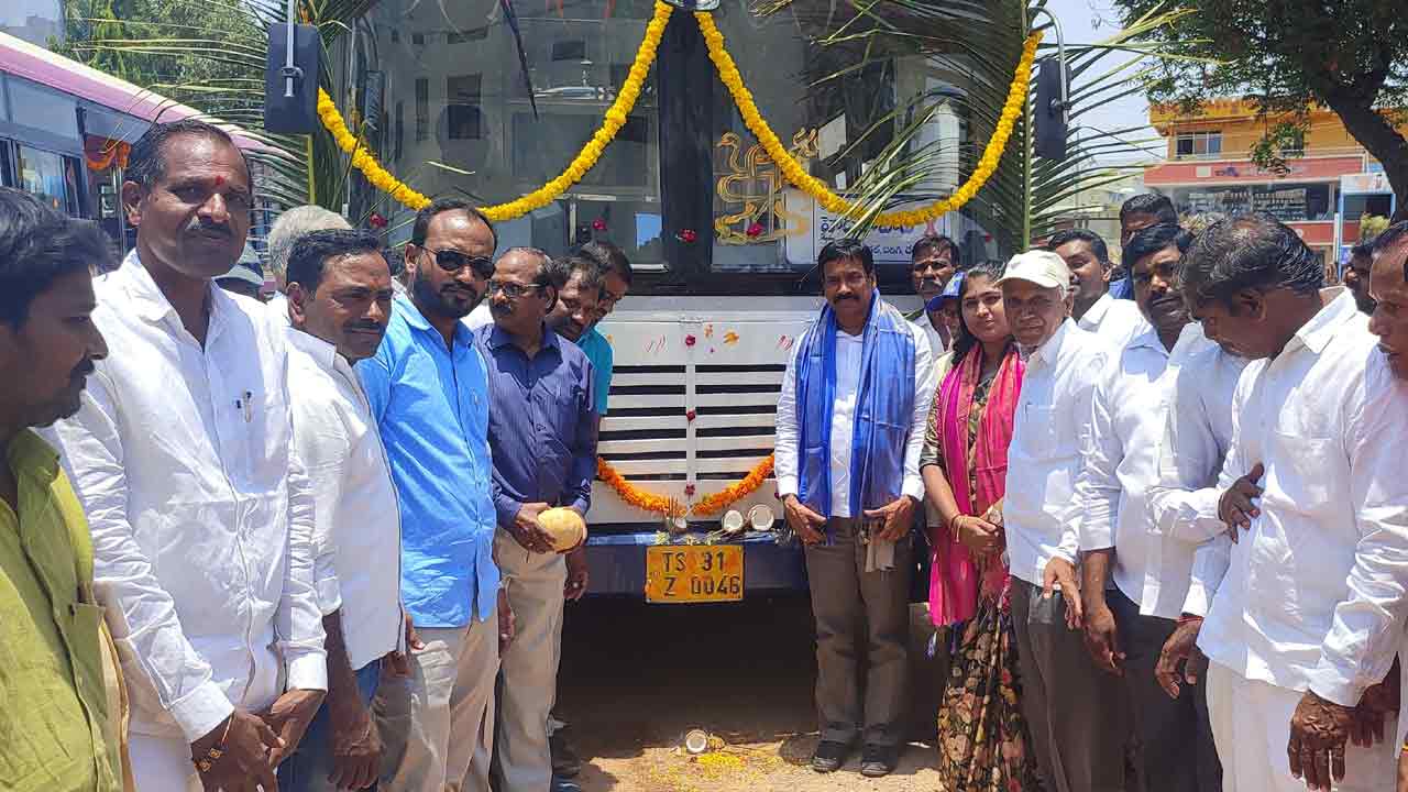 ప్రతి పల్లెకూ బస్సు సౌకర్యం