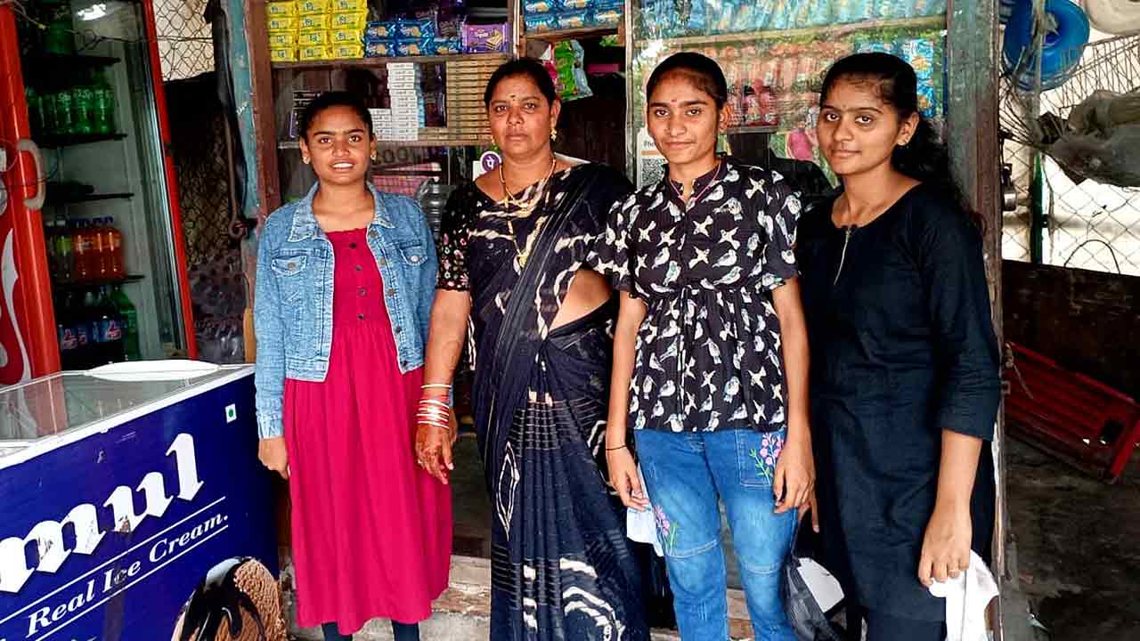 Rythu bheema |  కుటుంబాన్ని నిలబెట్టిన రైతుబీమా..