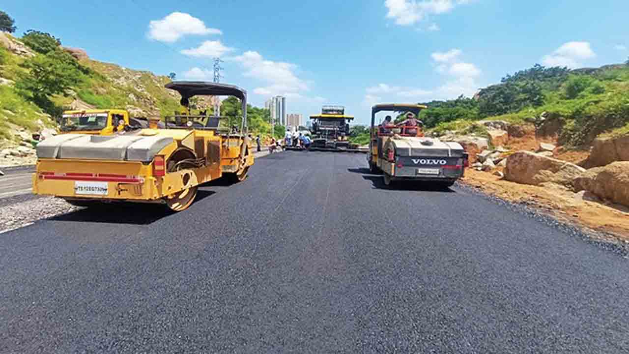 Adarsh nagar |  ఇదా ఆదర్శం.. రోడ్డుకు అడ్డంగా ఆదర్శ్‌నగర్‌ హౌసింగ్‌ సొసైటీ