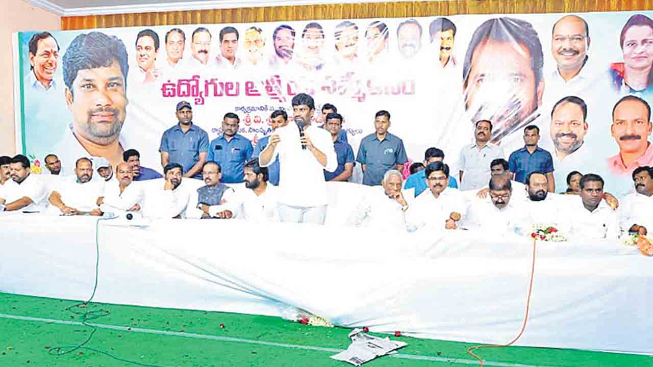 స్వరాష్ట్రంలోనే గౌడన్నలకు గౌరవం