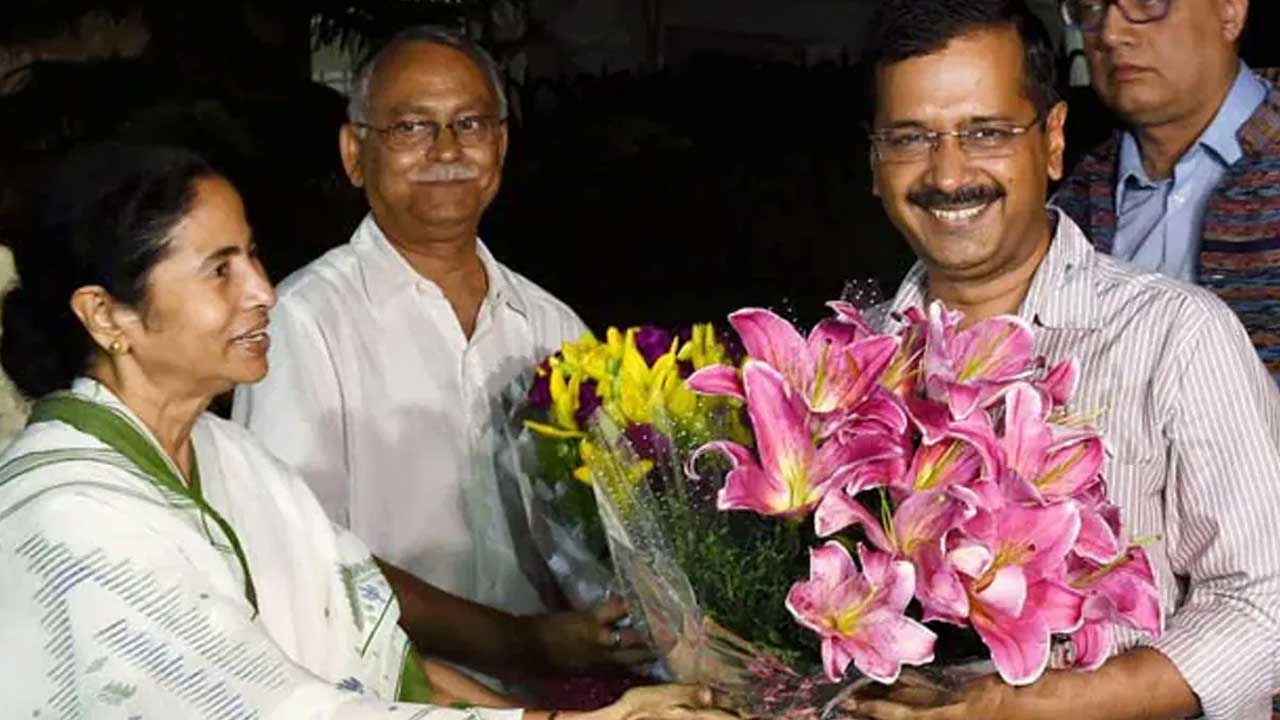 Arvind Kejriwal | నేడు కోల్‌కతాకు ఢీల్లీ సీఎం.. ఆర్డినెన్స్‌ను అడ్డుకోవాలని దీదీని కోరనున్న కేజ్రీవాల్‌