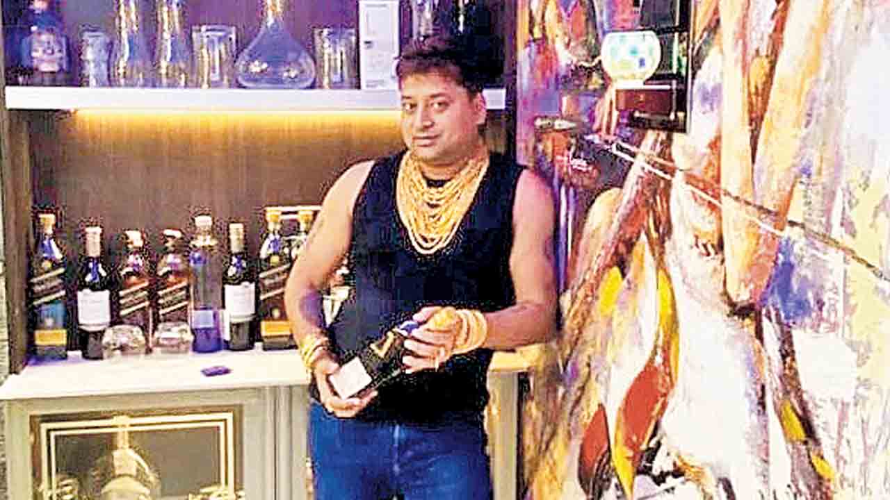 చక్రధర్‌ మోసాలు 50 కోట్లు