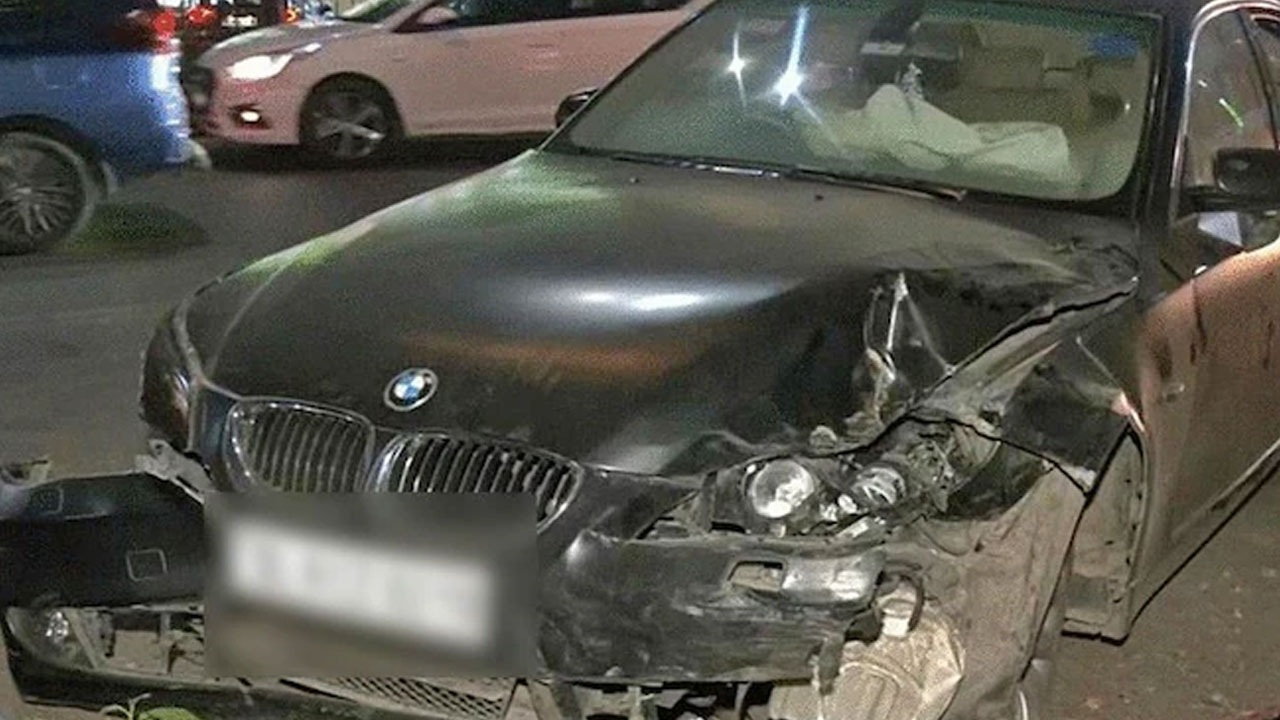 Delhi | ఢిల్లీలో ఘోర ప్ర‌మాదం.. బైక్‌ను ఢీకొట్టిన బీఎండ‌బ్ల్యూ కారు.. వ్య‌క్తి మృతి