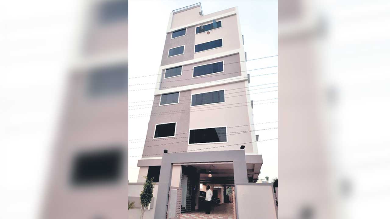 రేపు బీఆర్‌ఎస్‌ ఏపీ కార్యాలయం ప్రారంభం