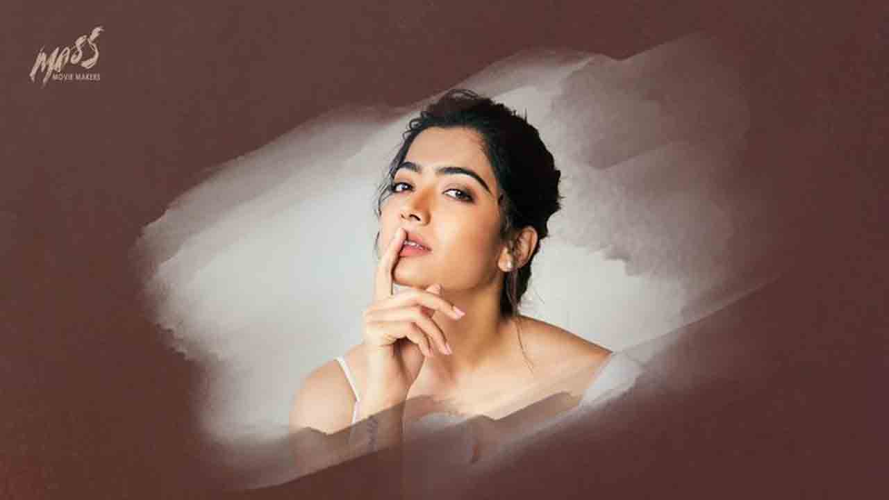 Baby | బేబి ప్రమోషన్స్.. విజయ్‌ దేవరకొండ బ్రదర్‌కు రష్మిక మందన్నా సపోర్ట్‌