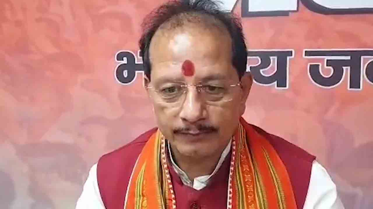 Vijay Kumar Sinha | ‘జేడీయూ మటన్‌ విందు తర్వాత వందలాది కుక్కలు మాయమమ్యాయి’.. బీజేపీ నేత వివాదస్పద   వ్యాఖ్యలు