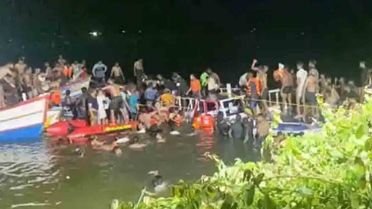 Kerala |  కేరళలో పడవ ప్రమాదం.. 19 మంది మృతి