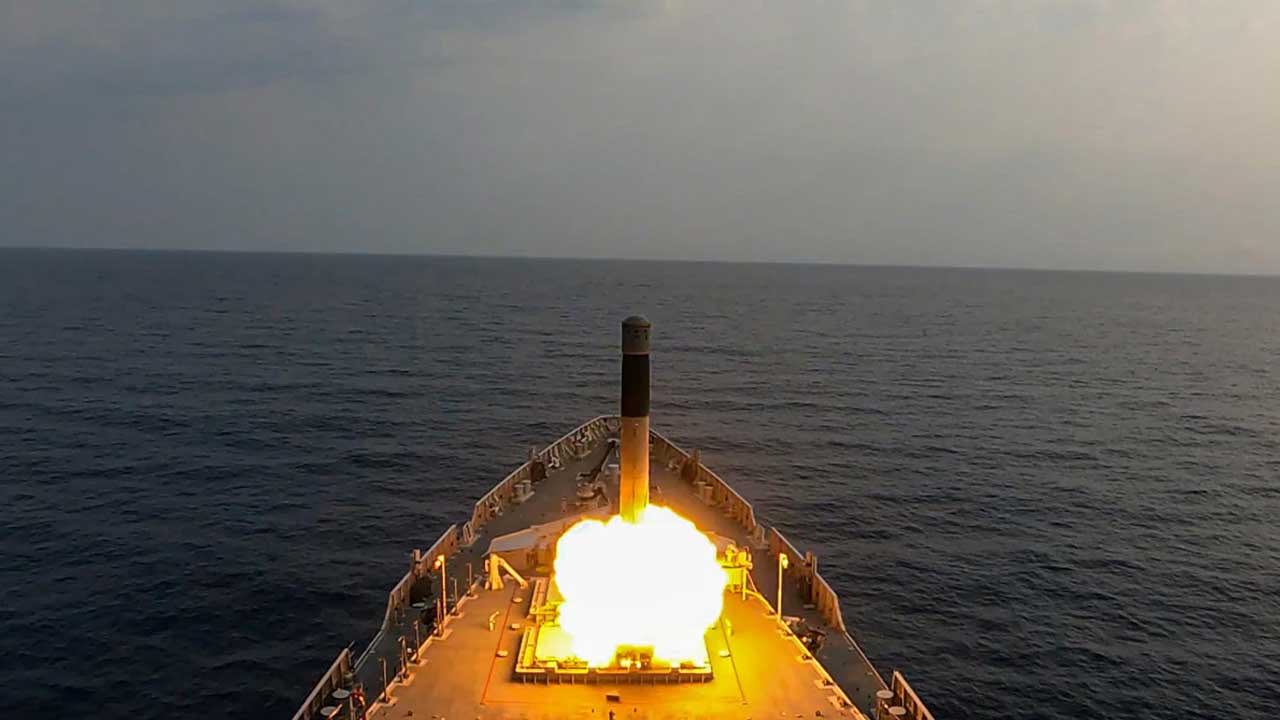 BrahMos Missile | బ్రహ్మోస్‌ సూపర్‌ సోనిక్‌ క్రూయిజ్‌ మిస్సైల్‌ టెస్ట్‌ విజయవంతం..!