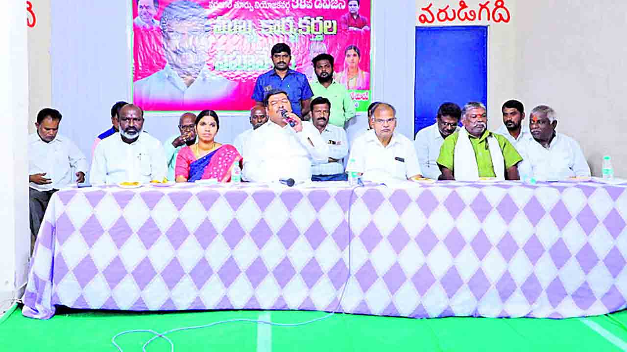 కేసీఆర్‌ పాలన దేశానికే ఆదర్శం