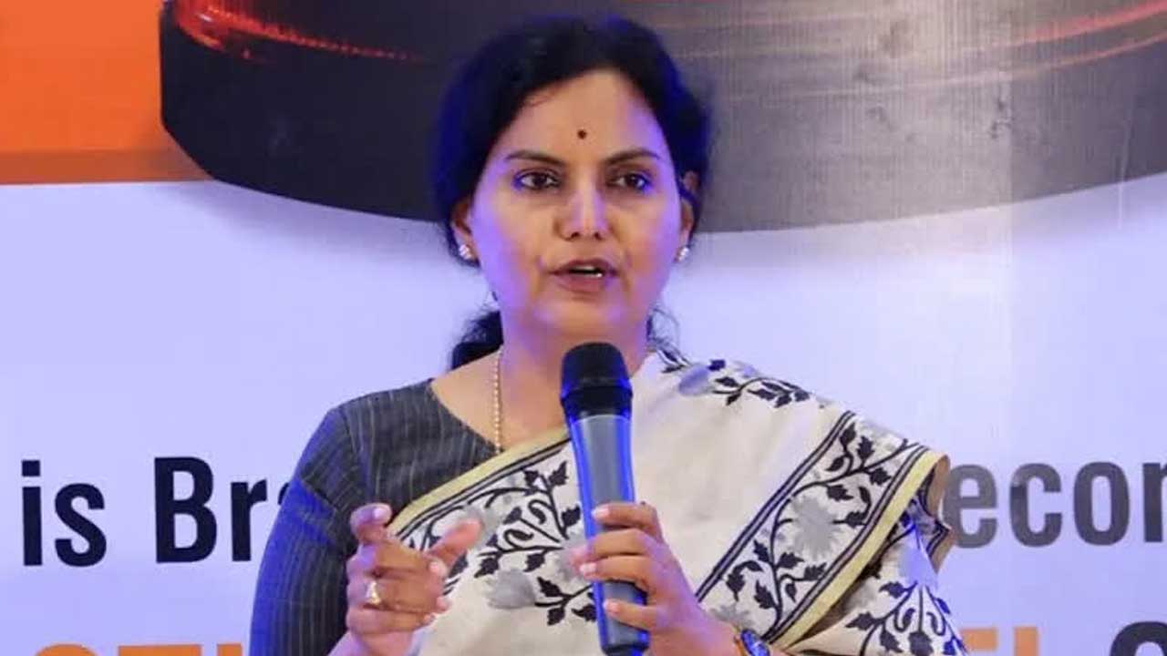 విజయాలు ప్రతిబింబించేలా దశాబ్ది ఉత్సవాలు