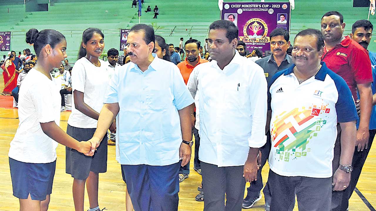 ఉత్సాహంగా సీఎం కప్‌ పోటీలు