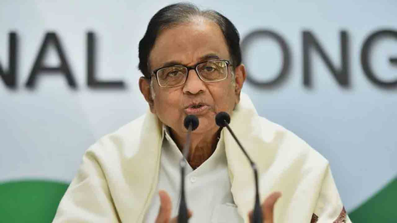 Chidambaram | నల్లధనం మార్చుకునేవారికి మోదీ ప్రభుత్వం రెడ్‌ కార్పెట్‌తో స్వాగతం పలుకుతోంది : చిదంబరం