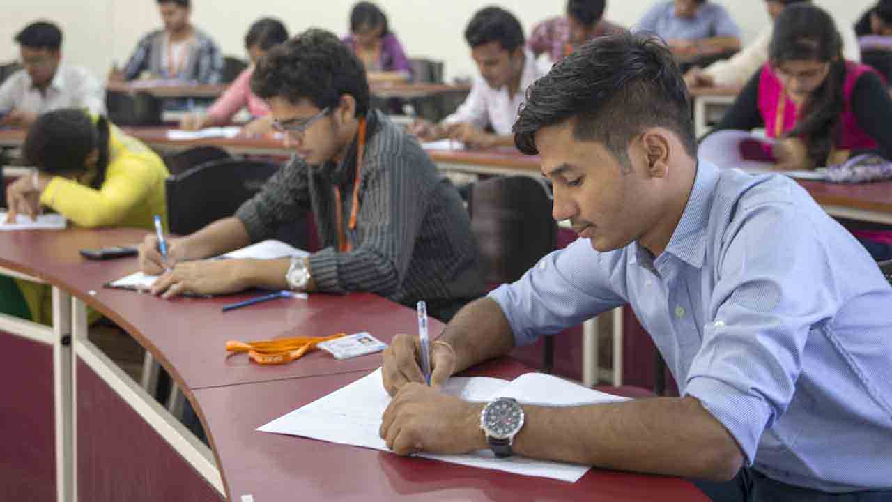 డిసెంబర్‌ 3న క్లాట్‌ పరీక్ష